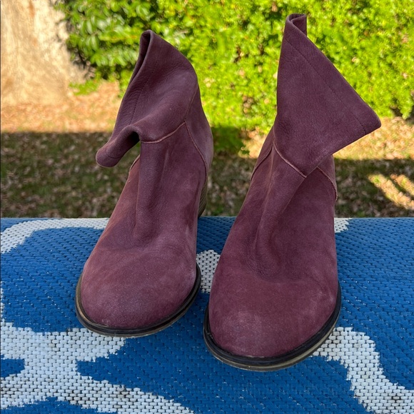 Purple/Plum Ankle Boots - Picture 2 of 16